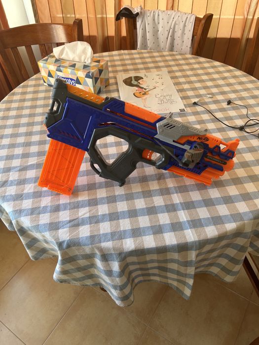 Nerf Crossbolt арбалет