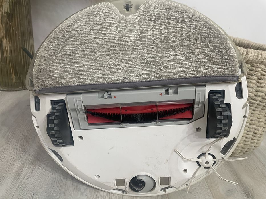 Roborock S6 aspirator inteligent