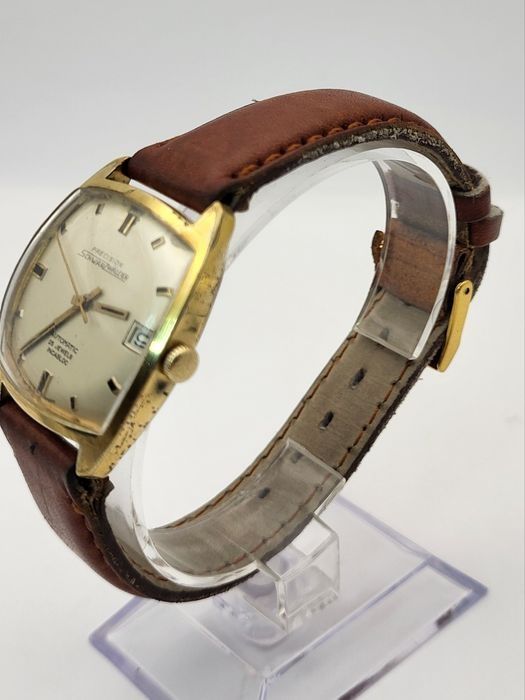 CEAS Precision SchwarzWalder Automatic Puw cal. 1361 , 25 jewels Germa