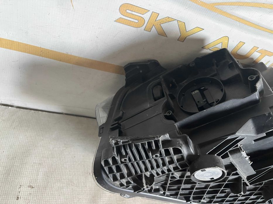 Far dreapta bixenon adaptiv Ford Kuga 2 FL dupa 2016 GV41-13D154-AG