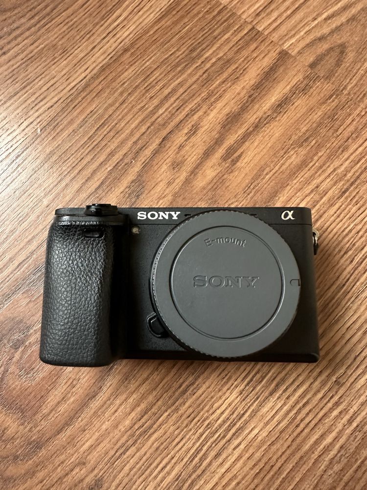 Sony a6300 почти новый