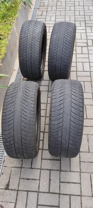 Anvelope de iarna Bridgestone LM001 245/50 R19