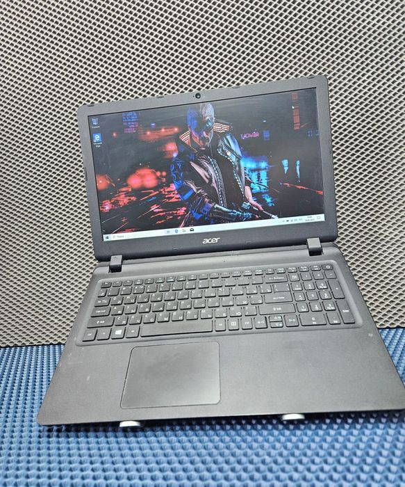 Acer/SSD/win 10pro в отличном состоянии все летает.