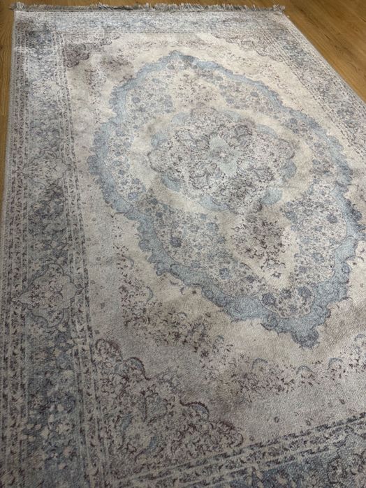 килим малък килим