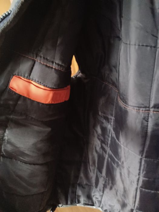 Продавам грейка.