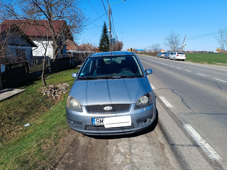 Ford C-Max 2004 - arata conform varstei