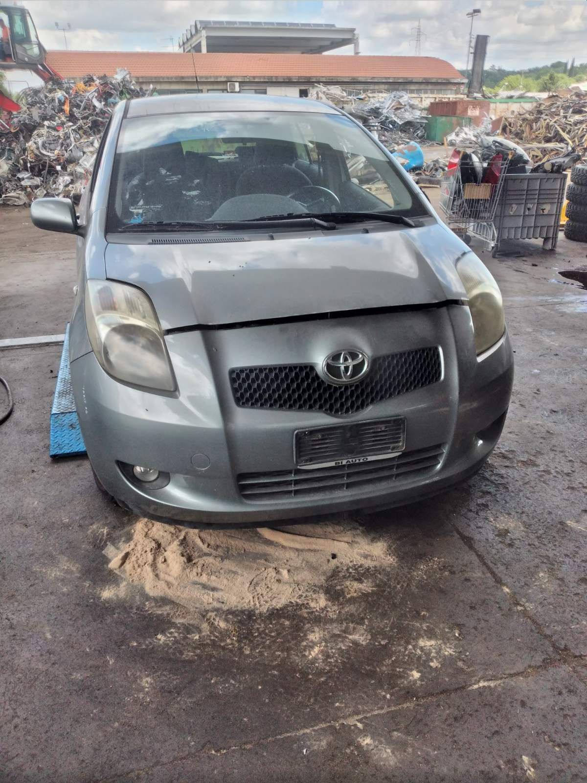 toyota ярис 1.4/1.3/1.0 toyota yaris 1.4 4d4 на части