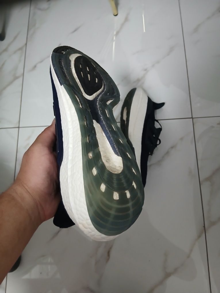 Adidas UltraBoost