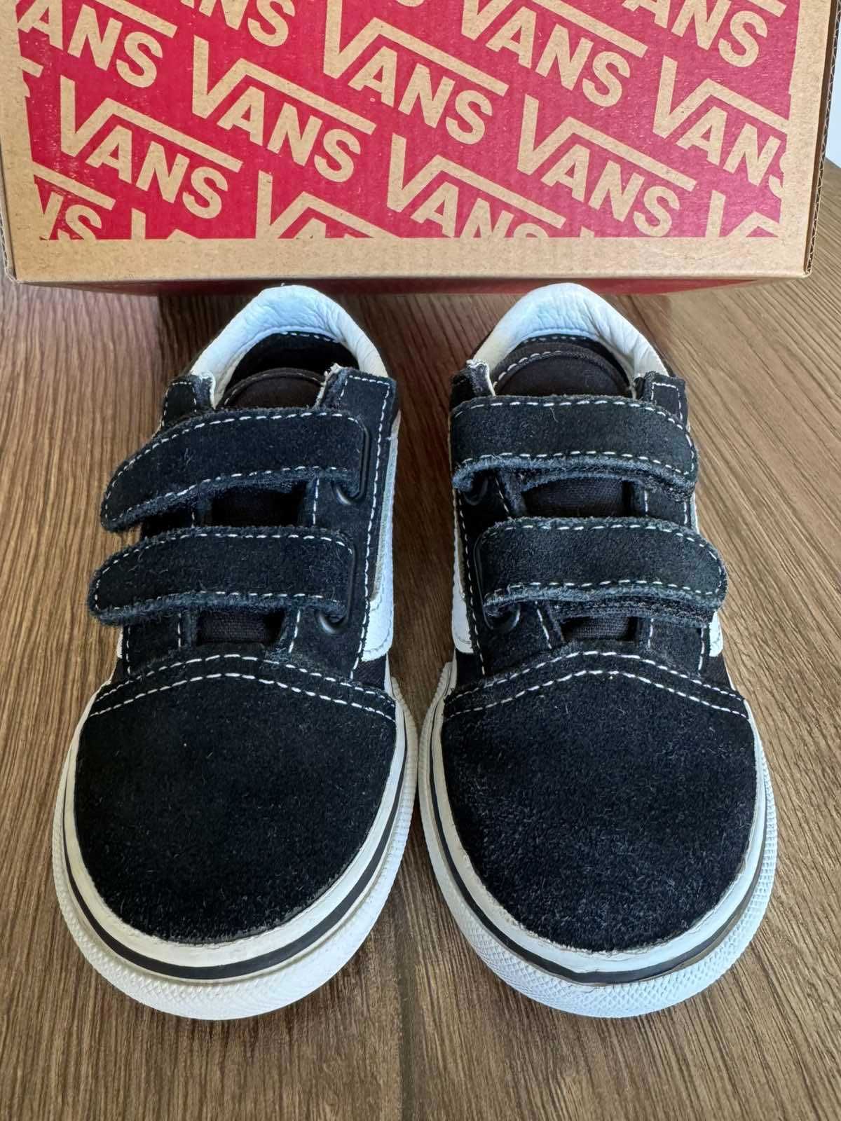 Детски гуменки Vans, номер 24