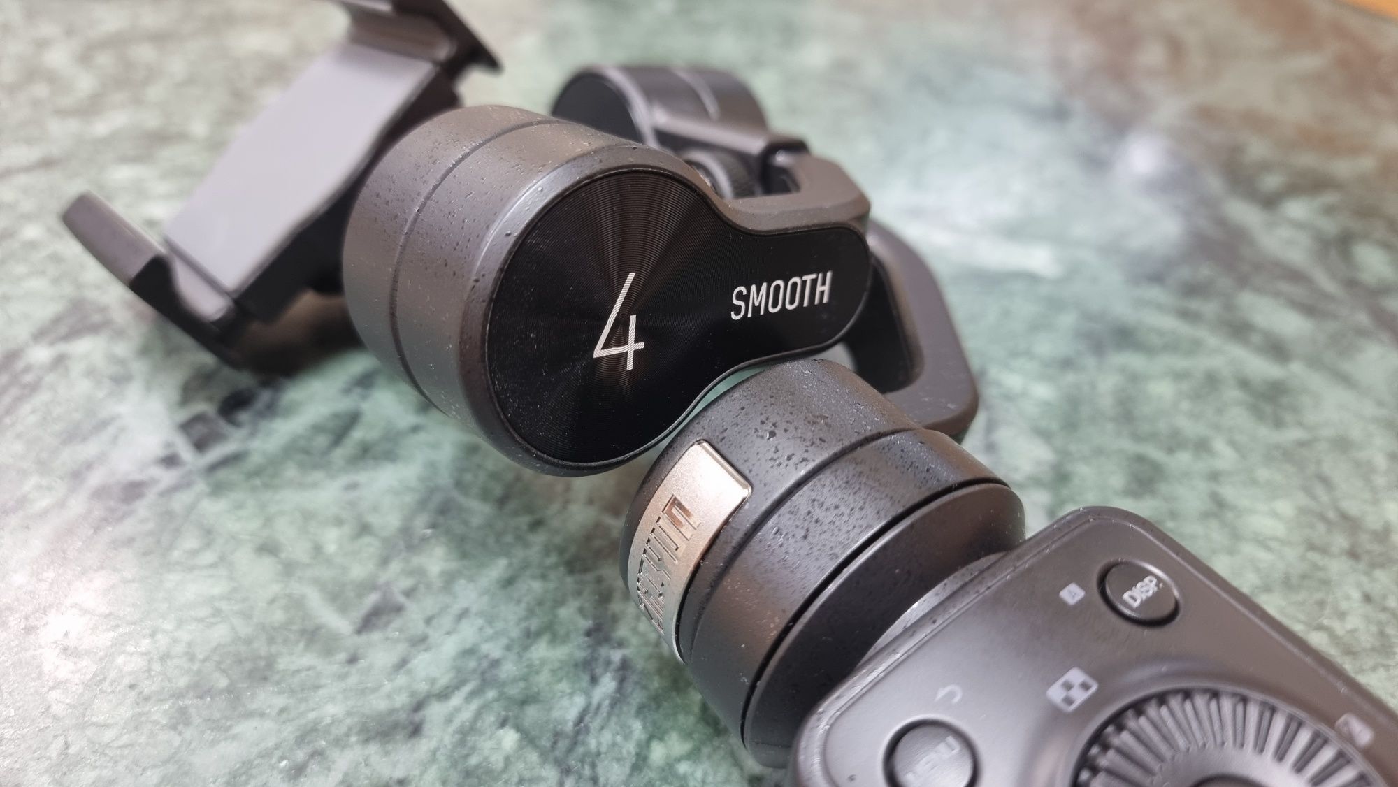 Zhiyun Smooth 4 - ghimbal telefon