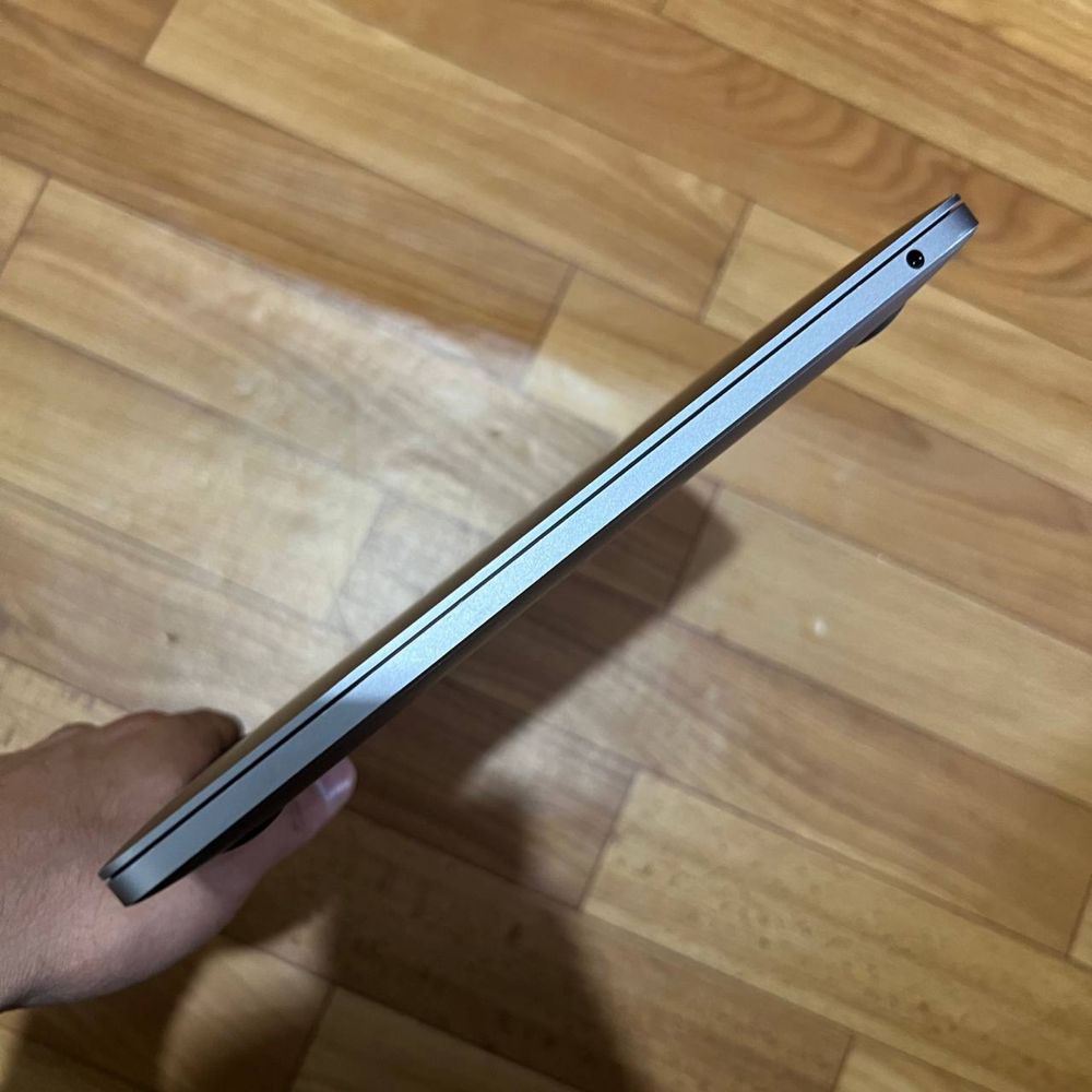 MacBook Pro M1 8/256GB 89%-240sikl Full Box Ideal