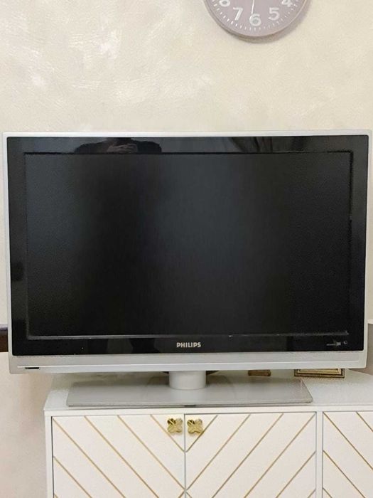 Philips телевизор LED