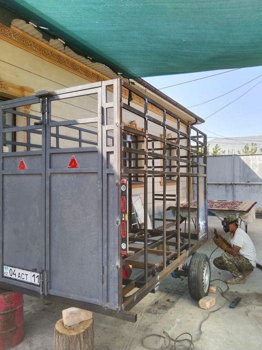 Услуги сварщика двери решотки и т.д.