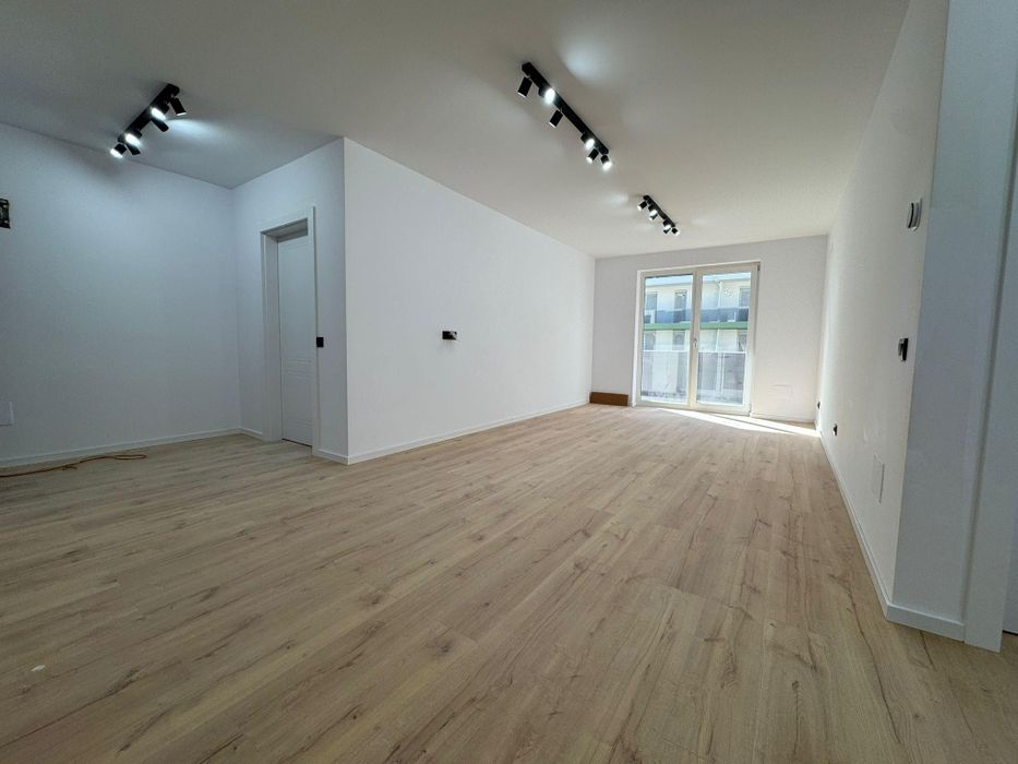 PF! Vand Apartament ,decomandat, etaj intermediar, 60 m2 Elite City