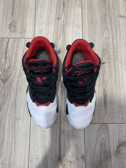 Jordan Max Aura 4