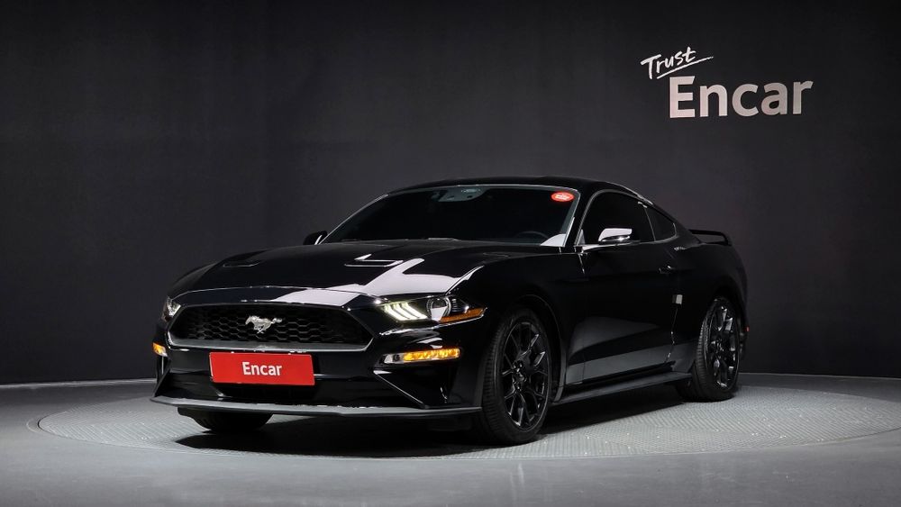 Ford Mustang Coupe