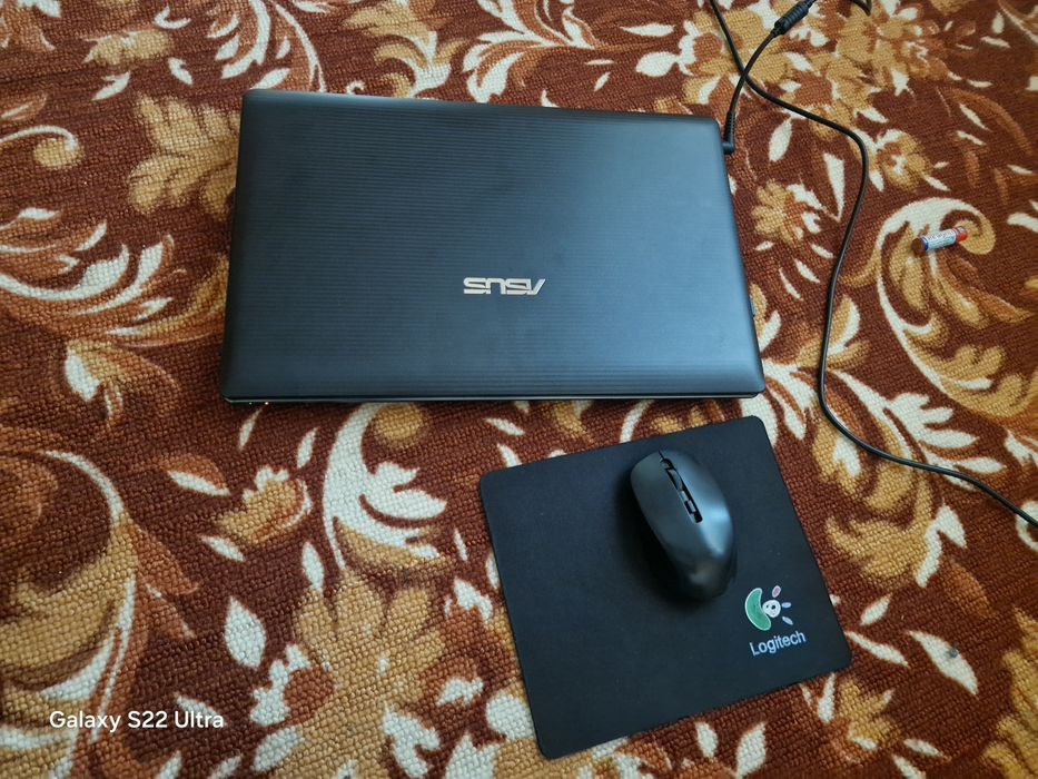 Asus K 55 sotiladi