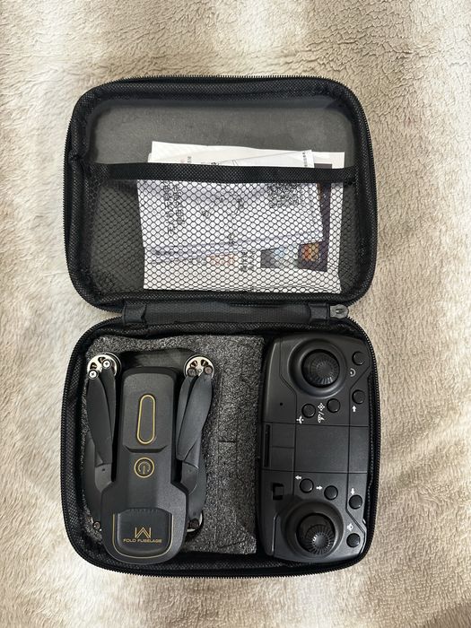 Дрон с камера за въздушна фотография