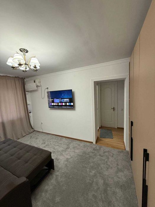 Сдается в аренду 1/2/5 Шато Руставели 35 Центр рядом кафе B&B г.Россия