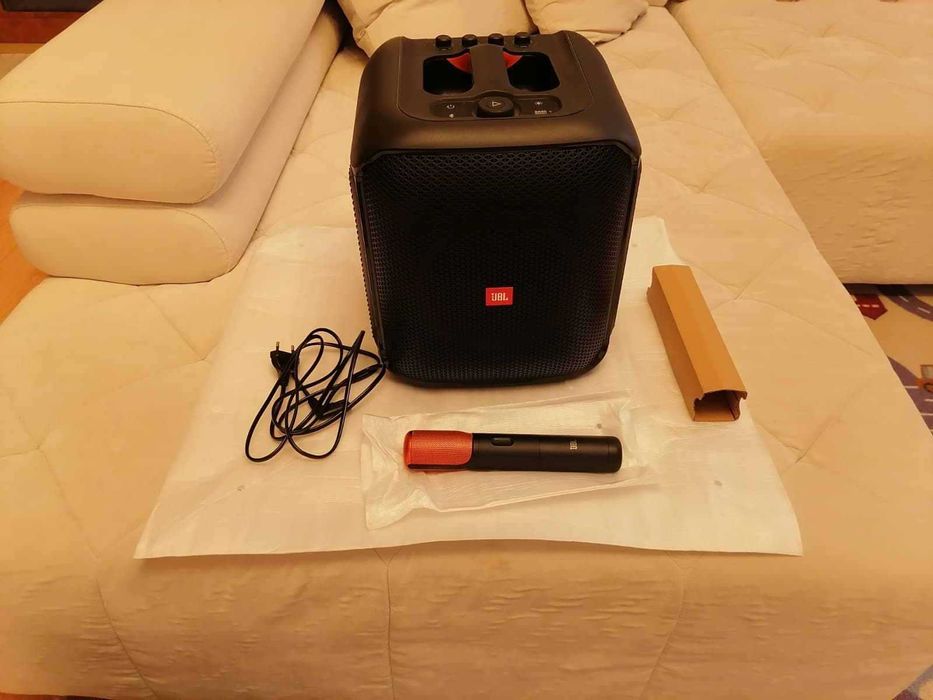 JBL Partybox Encore 100W Bluetooth 10H Light show IPX4 Microfon ca nou