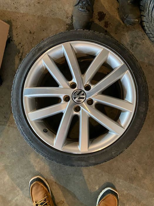 Vand JANTE+ANVELOPE 225/40 R18!!Nu vand jantele sau anvelopele separat