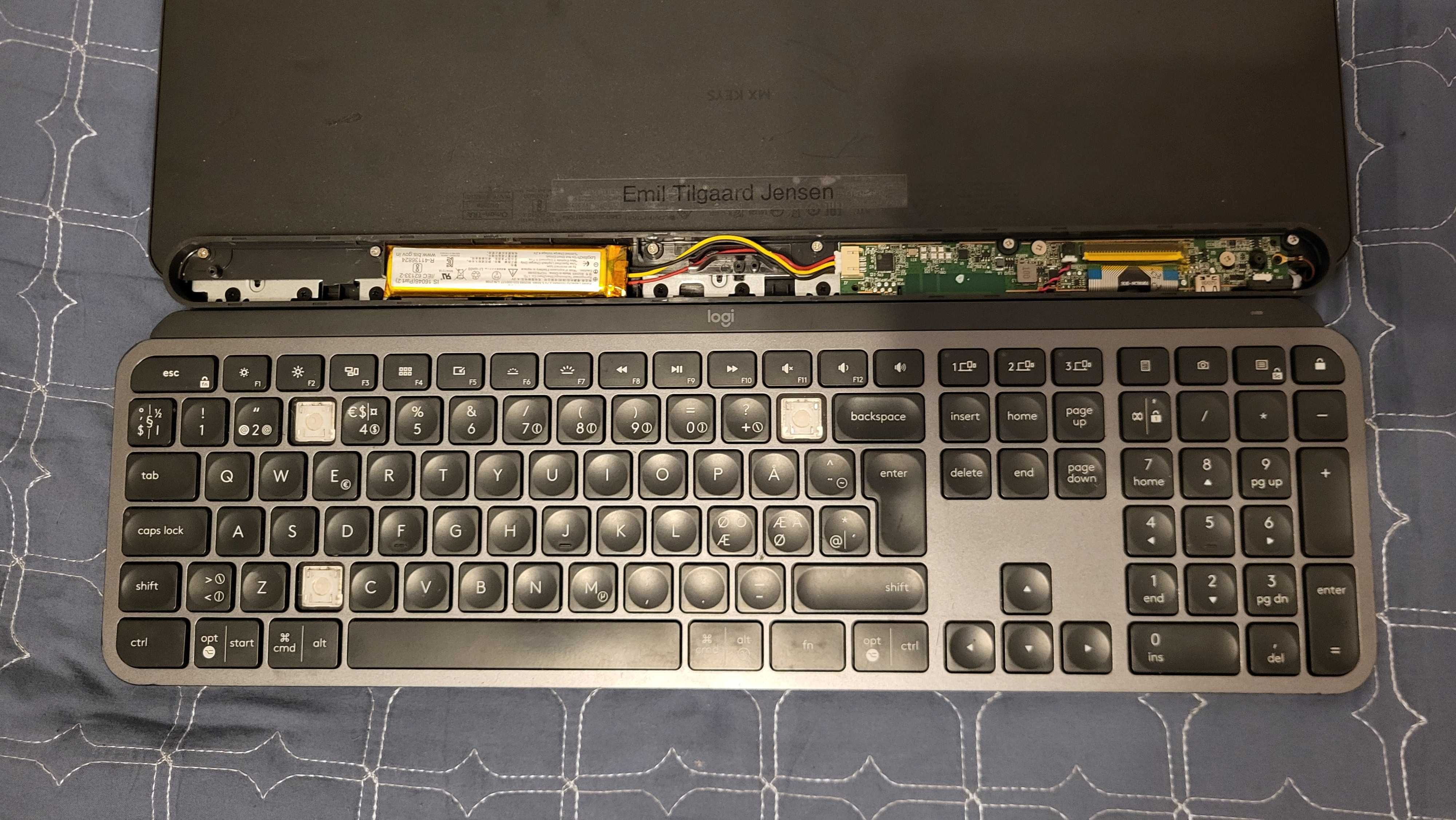 Tastatura wireless Logitech MX Keys de piese se vinde tot