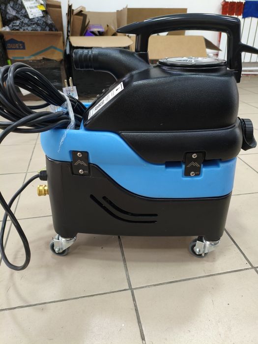 Новый моющий пылесос