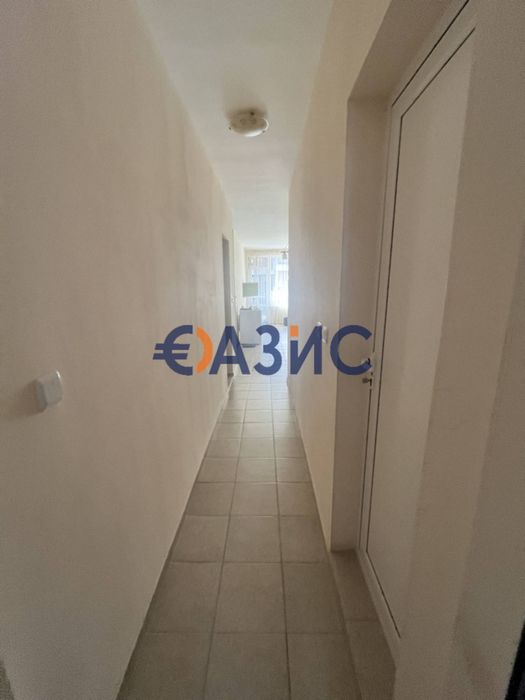 Продава се Тристаен апартамент в Поморие - 90 кв.м за 1534 €/кв.м - Снимка #2