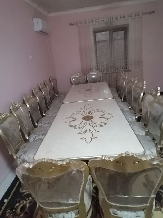 2та Стол ва 18та Стул СОТИЛАДИ