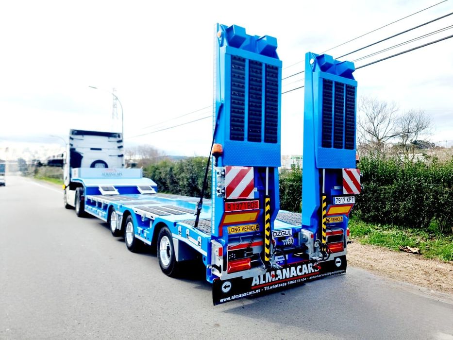 Trailer 3 Axe Extensibil cu Alveole