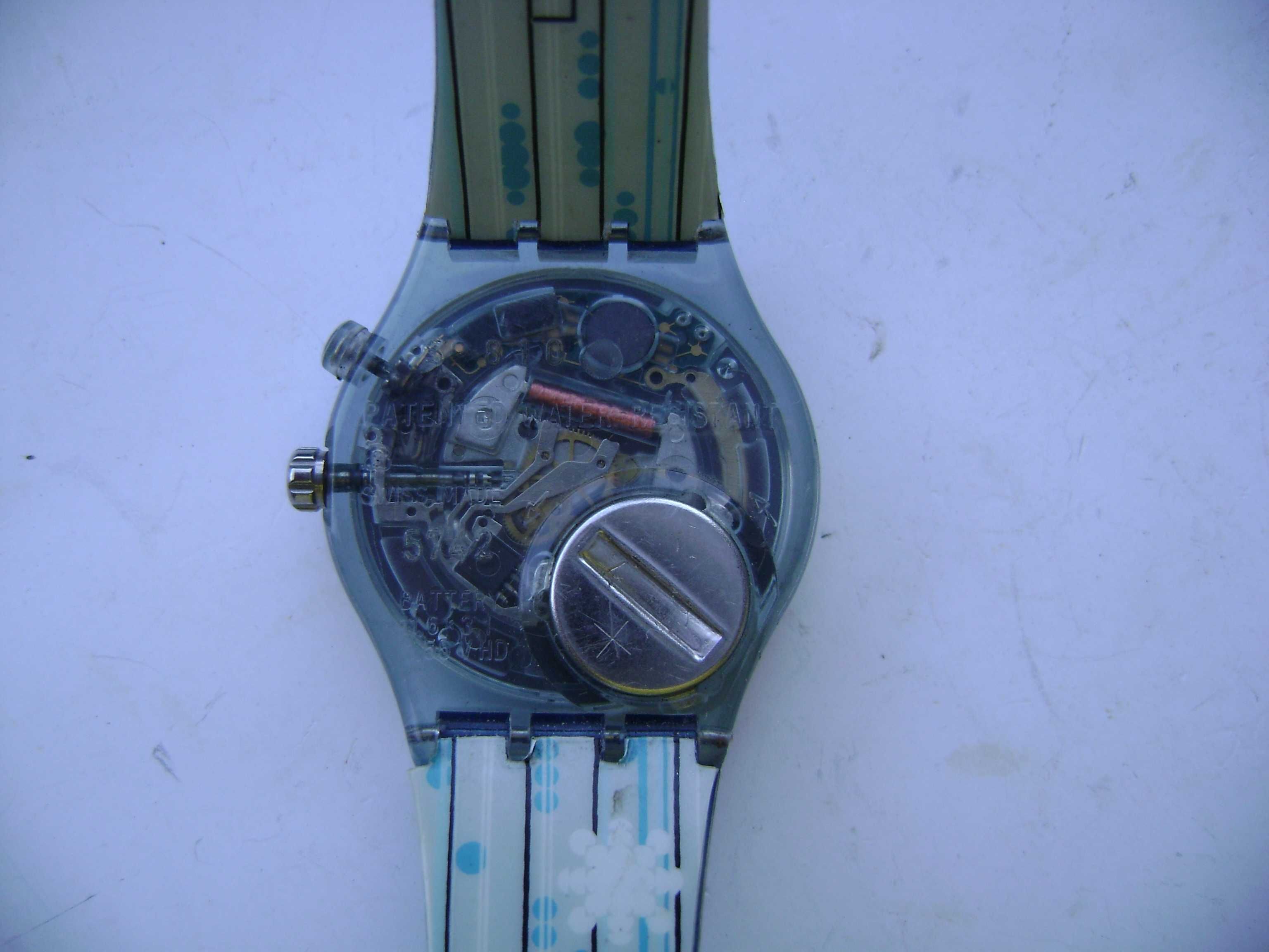 Продавам 5 броя кварцови часовника Norvasc,TCM,Swatch,Kappa