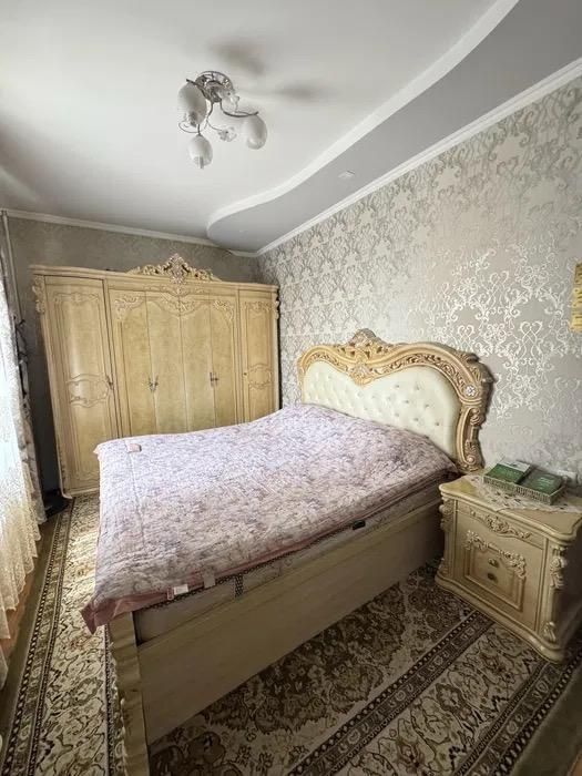 Квартира 2/6/9 Паркентский 62м2 Мебель техника все раздельно 
Мебель т