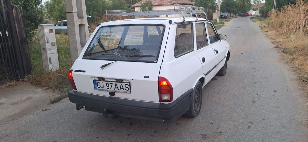 Vand dacia break din 1999