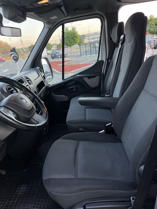 Renault Master 8+1 locuri 2.3 diesel 125 cp