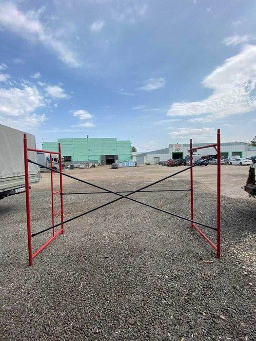 Леса строительные, вышки-тура, стремянки