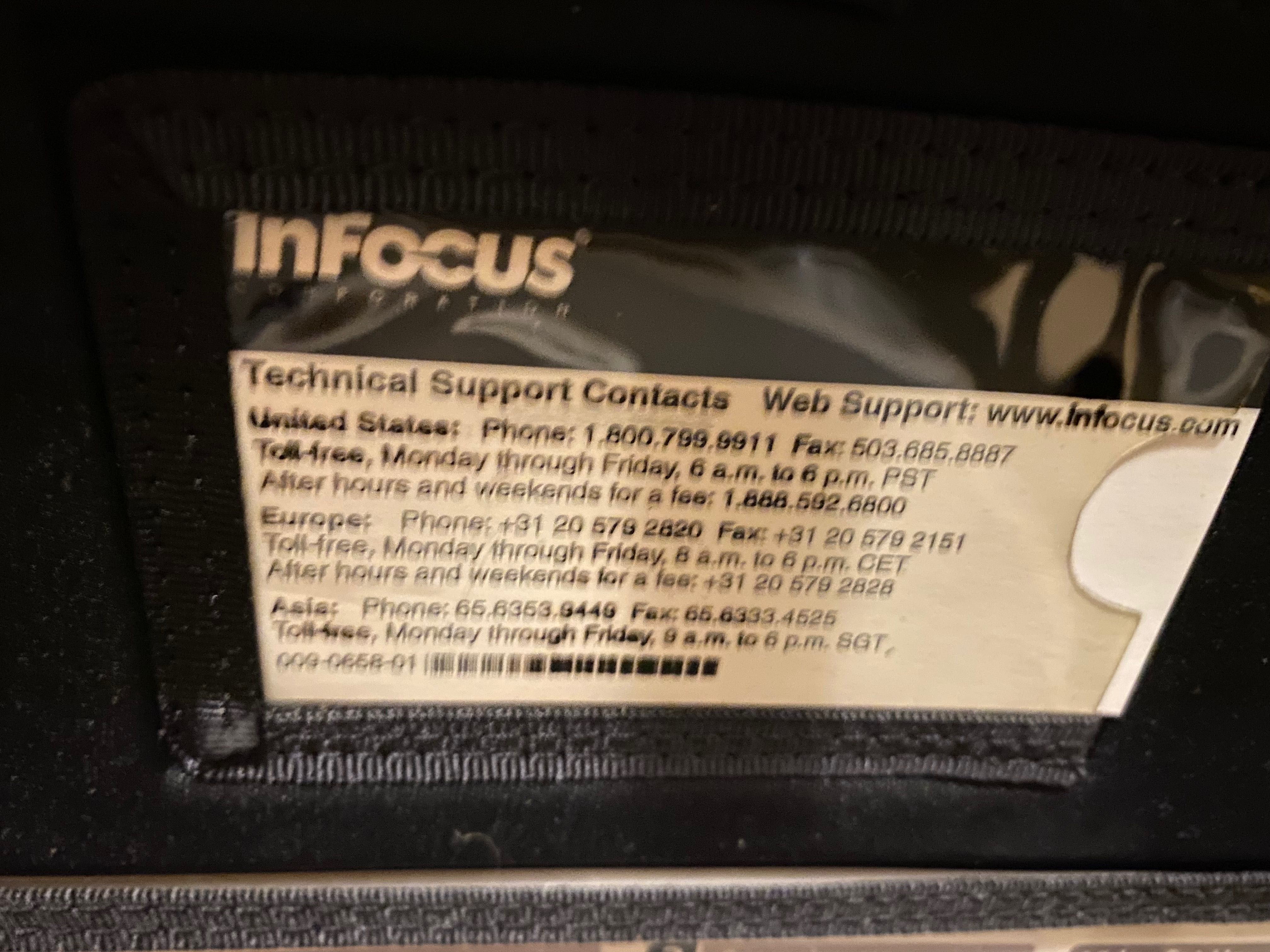 Проектор InFocus Model LP 650