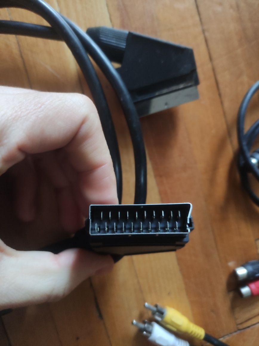 Cablu mufe SCART de 1.5 metri, adaptoare audio video