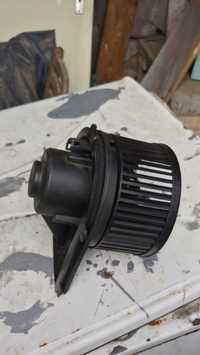 Мотор вентилатор за парно на VW Golf 4 Голф 4