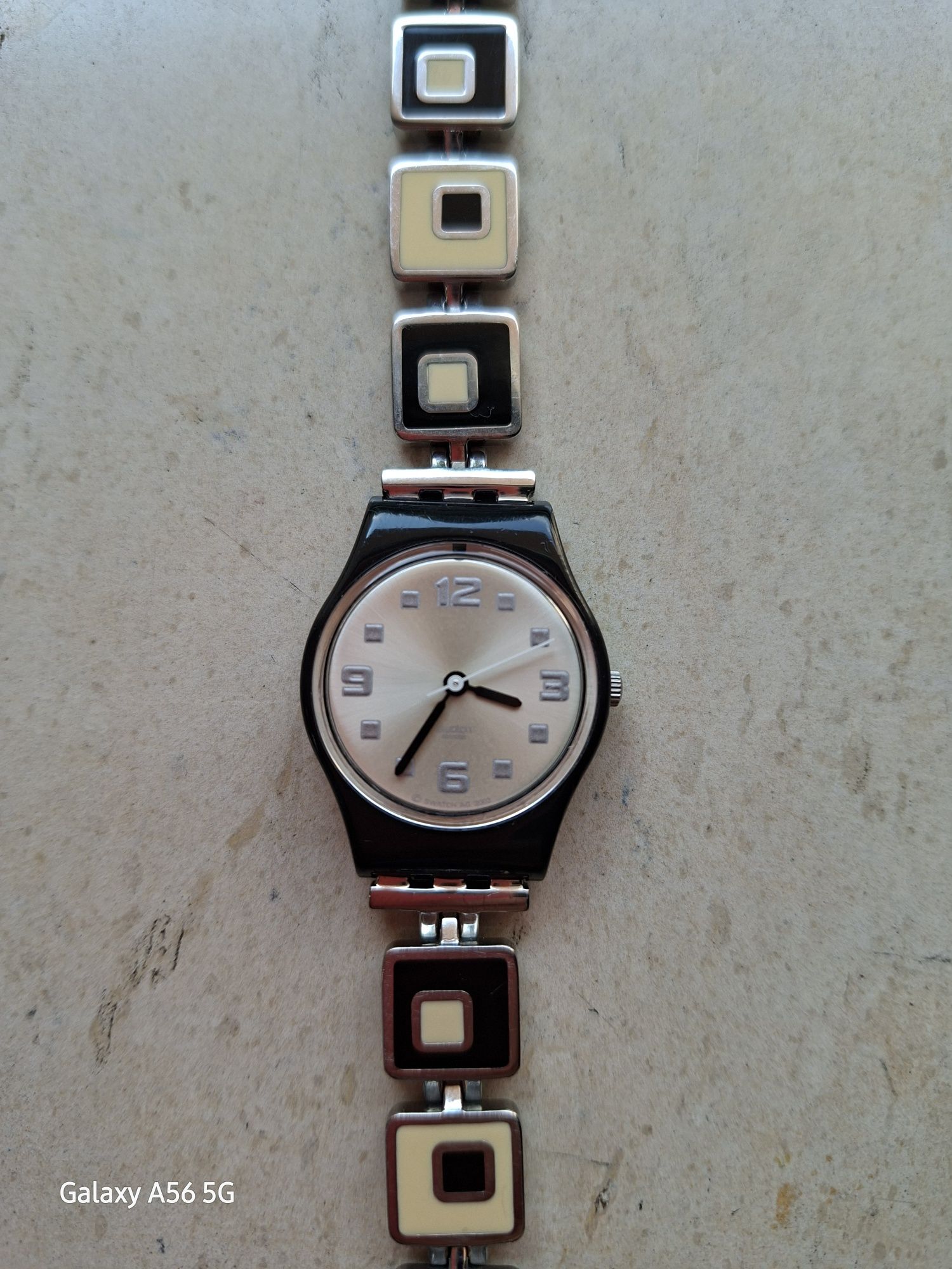 Swatch Часовник и гривна