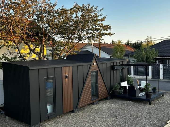 De vânzare pentru detalii contactați ne acum