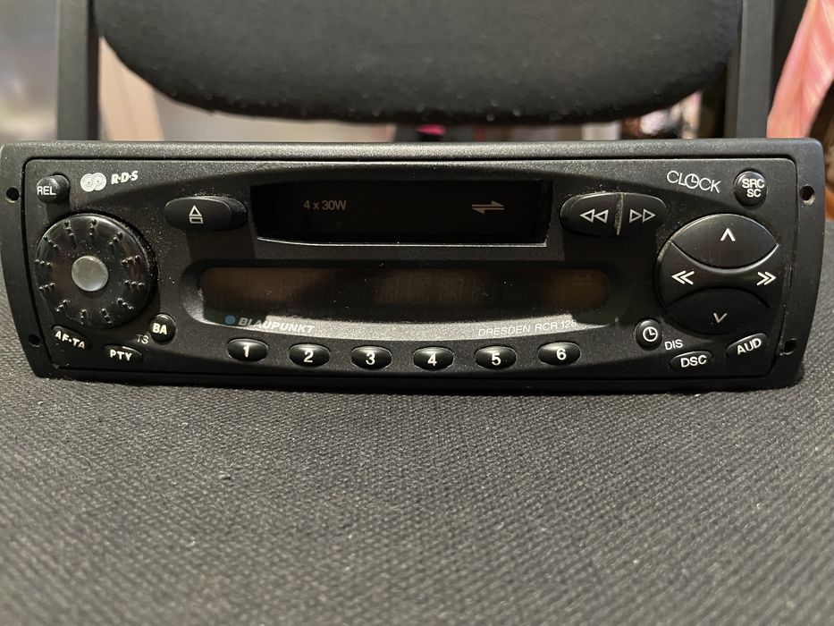 Radio   auto   bluetooth