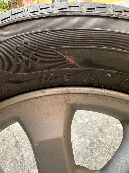 Vând set jante aliaj + cauciucuri iarnă Opel Astra 195/65/R15 DOT 2624