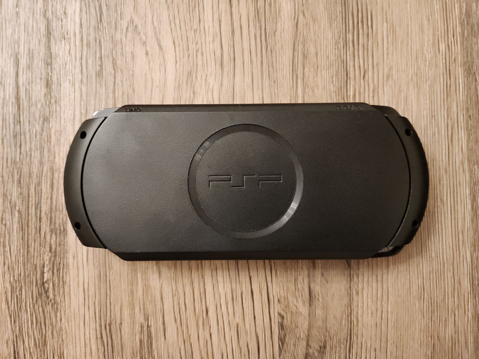 PlayStation Portabil (PSP) Street (E1004) - modat, complet fct., 64GB