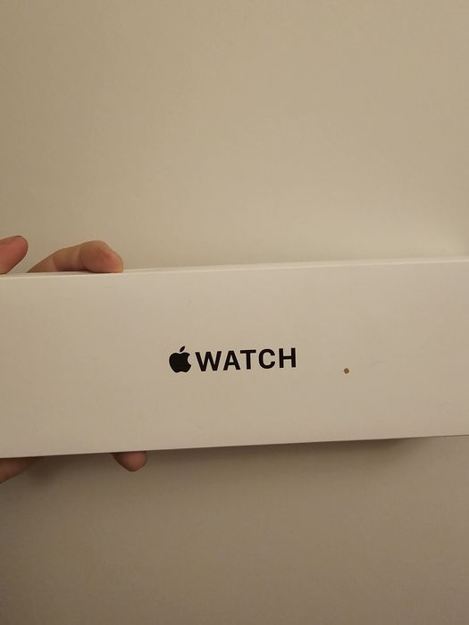Vand Apple Watch SE 2024 Sigilat factură, garanție 2 ani
