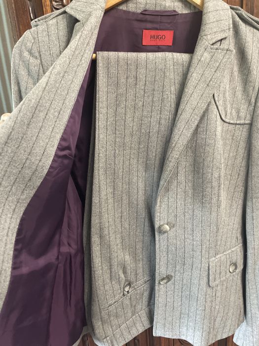 Costum dama HUGO BOSS original