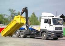 container gunoi moloz pamant