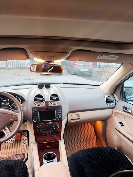 Mercedes Benz ML 350