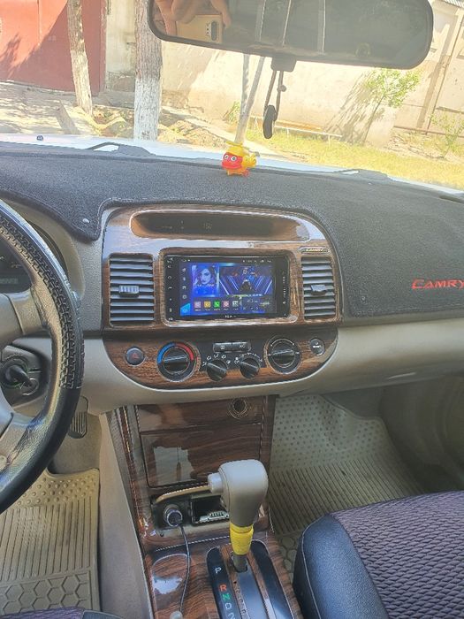 тойота камри 35 сотилади