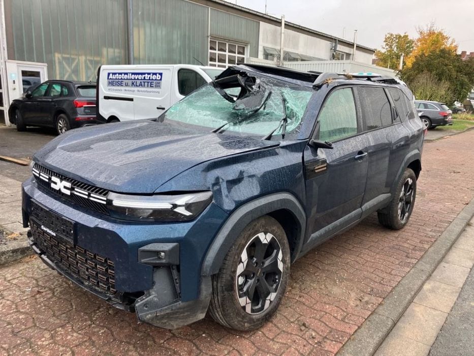 Capota Fata , cadru motor Dacia Bigster Duster 3