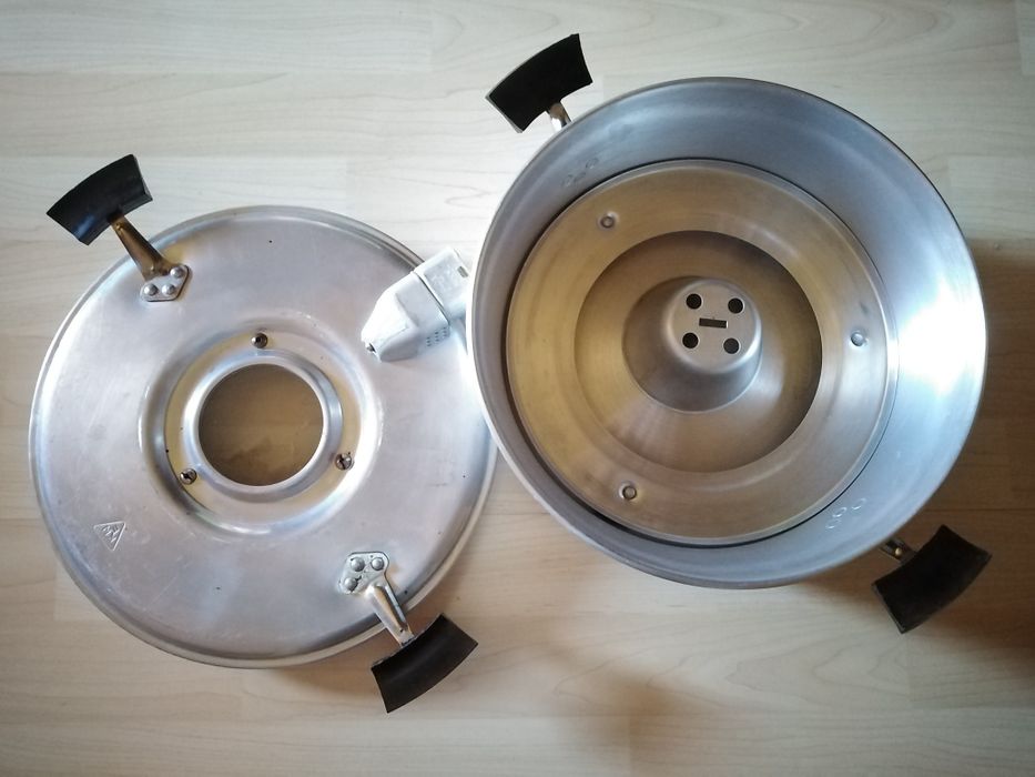 Електрическа тенджера пълен комплект